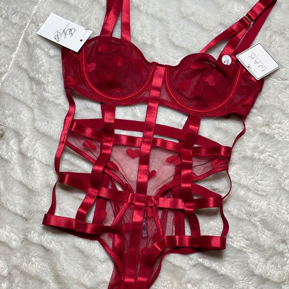 Sweetheart Caged Bodysuit